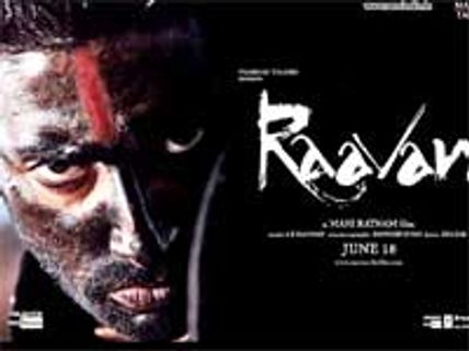 Abhishek, Vikram fight on wooden bridge in Raavan