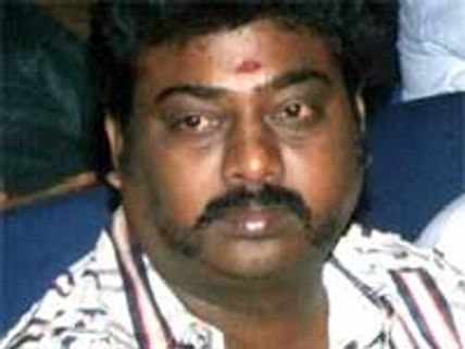 Saravanan plays a cop in Vilai