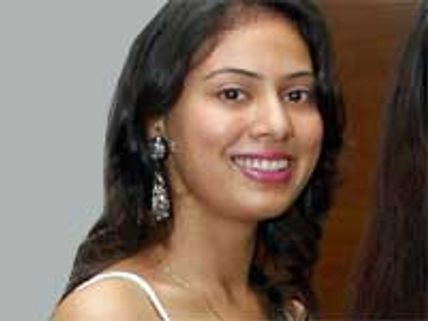 Tejashree all set to invade Mollywood