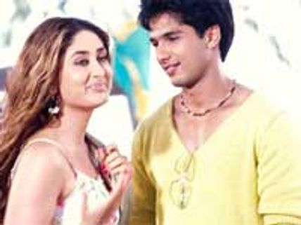 Subhash takes a critical look at Milenge Milenge 