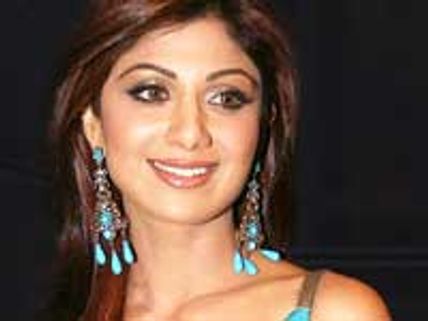 Shilpa introduces a new inch loss program