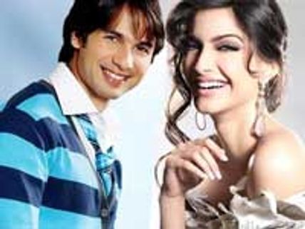 Romance is in the Mausam for Shahid and Sonam