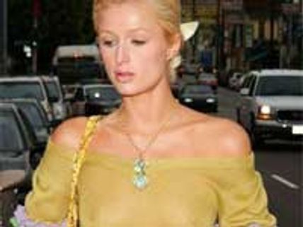 Paris Hilton's topless yachting in Italy