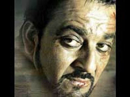 Sanjay leaves behind a surprise B'day gift for Manna