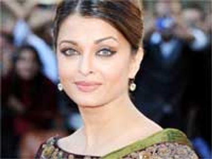 Aishwarya in Kuala Lumpur to promote Endhiran