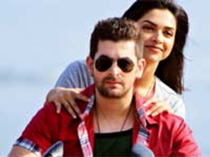 Neil-Deepika talk about Lafangey Parindey