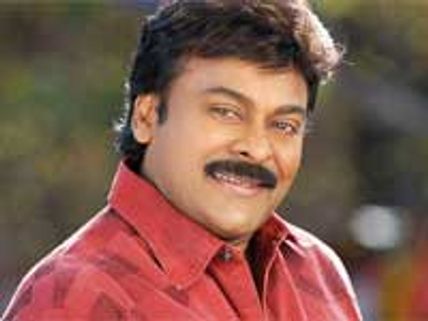 Chiru fans donate blood to condemn false allegations