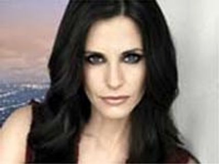 Courteney Cox says she was too shy for Hollywood career