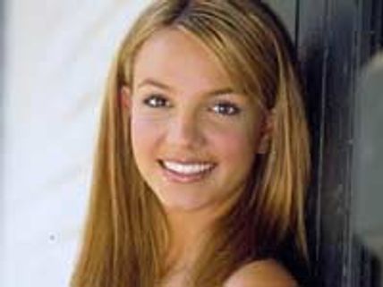 Britney Spears posts a picture from Glee sets