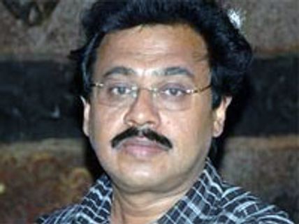 Vinayan wins fight against AMMA, superstars