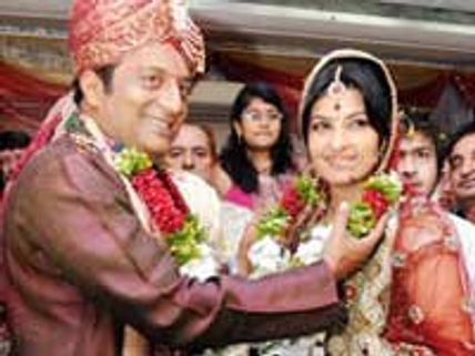 Prakash Raj ties the knot with Pony Verma