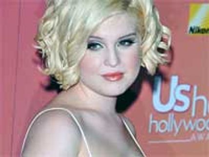 Kelly Osbourne thinks she is not so sexual