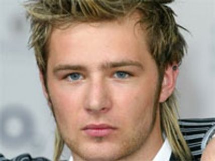 McFly drummer turned LiLo into a lesbian