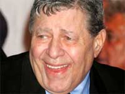 Jerry Lewis says Lindsay needs spanking on her ass