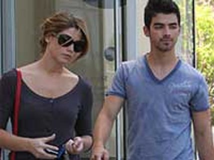 Joe Jonas, Ashley Greene go public with their romance
