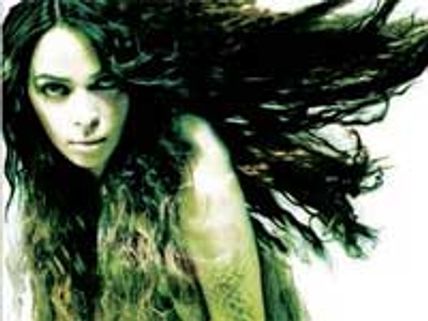 Mallika to host the special screening for Hisss