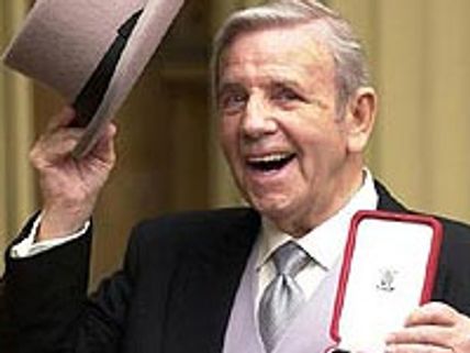 Comic actor Sir Norman Wisdom dies aged 95