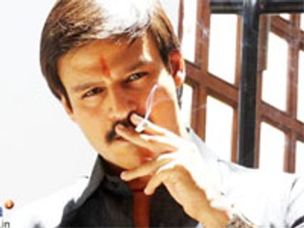 Rakta Charitra running full house in Andhra