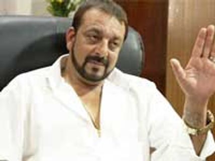 Sanjay Dutt to play Baba Ramdev
