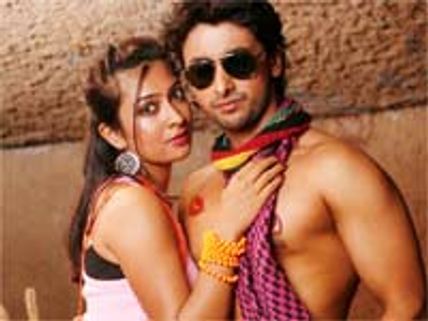 Gaana Bajaana – Movie Review