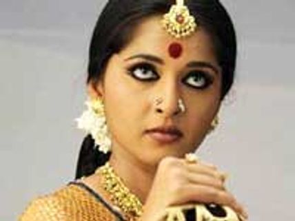 Blockbuster Arundhati goes to Hindi