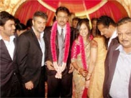 Dhayanidhi Azhagiri marries Anusha Seetharam