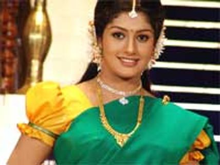 Radhika opens up about her marriage, daughter