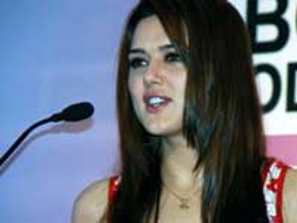 Preity raises awareness on World AIDS Day