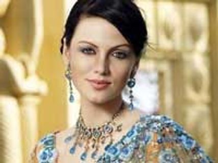 yana gupta offered 1 cr to go nude