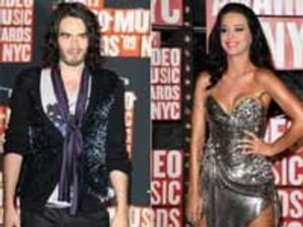 Perry, Brand shunning Christmas gifts this year