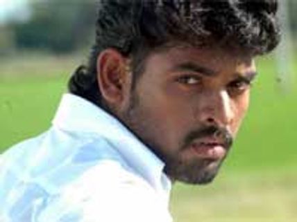 Kalavani Vimal marries secretly