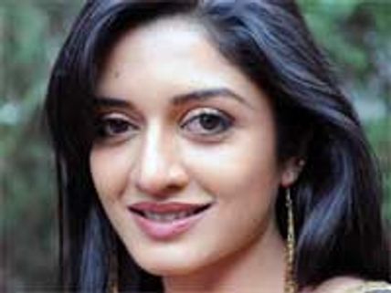 Vimala Raman bags heroine-centric project