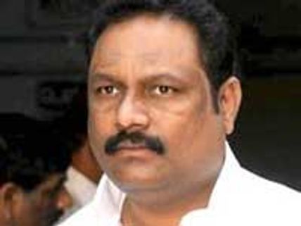 Bellamkonda Suresh to remake Kaavalan in Telugu