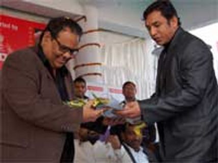 Satish Kaushik campaigns against female foeticide
