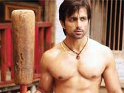 Dabangg villain turns a cop