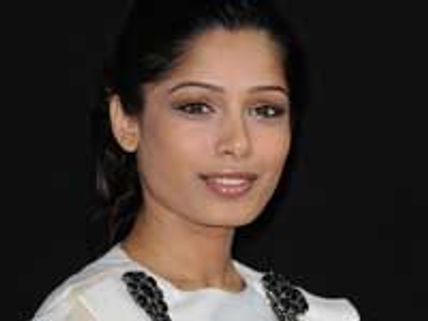 Freida Pinto playing Aamir's girl in Dhoom 3?