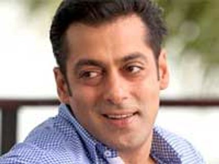 Salman Khan again falls for a girl?