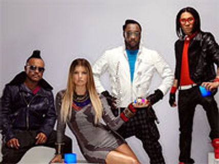 Black Eyed Peas dedicate 'Just Can't Get Enough' to Japan