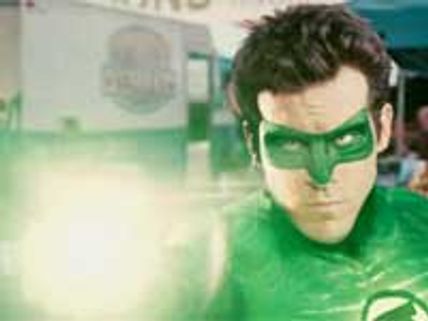 Warner Bros. releasing new Green Lantern trailer