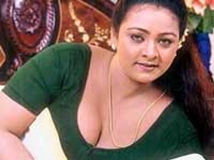 Shakeela to act in Prithviraj's Tejabhai And Family