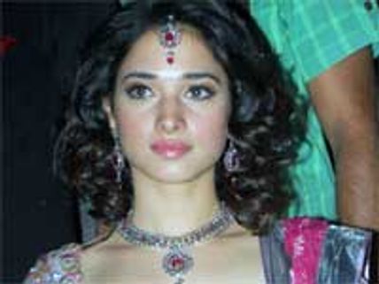 Tamanna denies trouble with producer