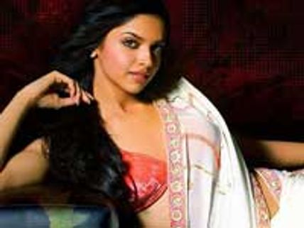 Deepika's hot skirt for Salman's  Being Human