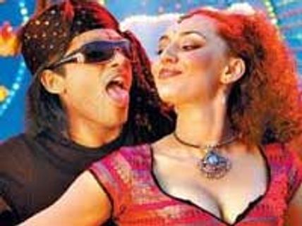 'Ringa ringa' becomes 'dhinka chika' for Salman Khan's Ready