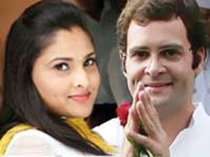 Ramya meeting youth Icon Rahul Gandhi