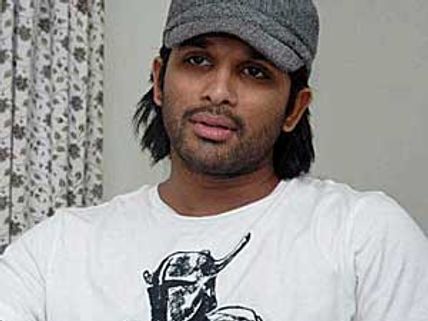 Vasu-Raju plan to rope in Allu Arjun