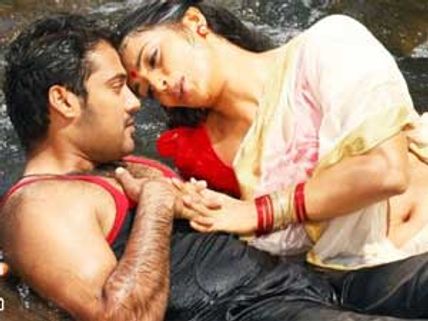 Kayam being dubbed in Tamil as Tharam