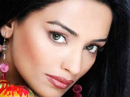 Shwetha Menon slams marriage reports