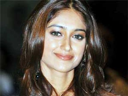 Bollywood director asks, who is Ileana!