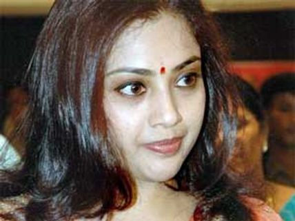 Meena returns with Ram Charan's next