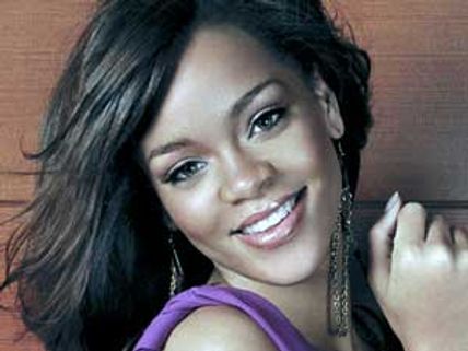 Rihanna outperforms her body double